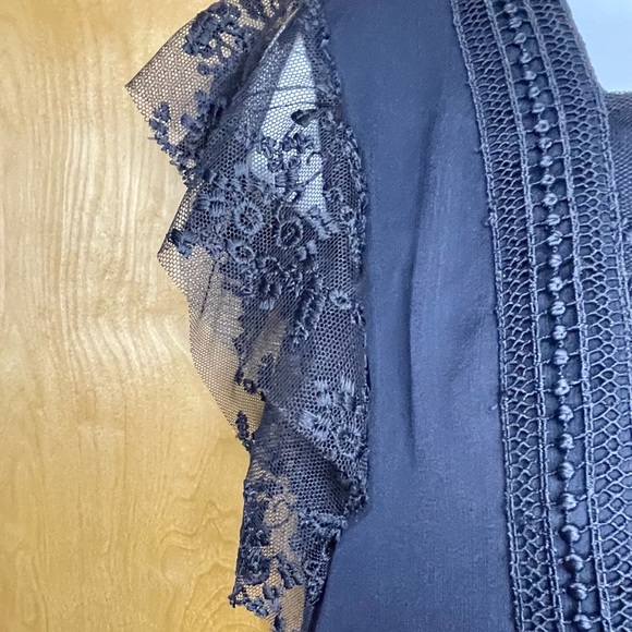 Blue Blouse - Picture 3 of 5